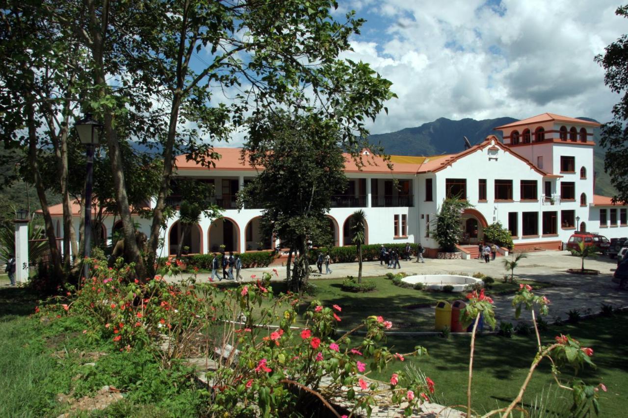 Hotel Gloria Coroico Exterior photo